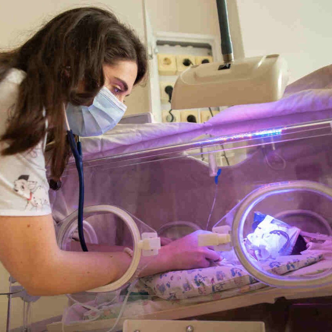 Microcoleta na UTI neonatal